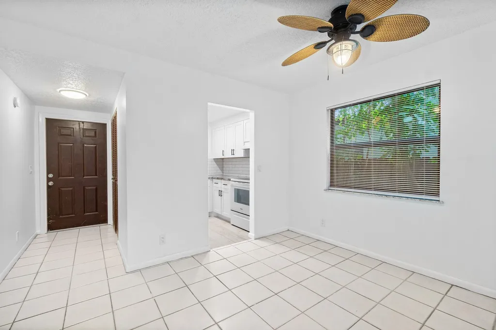 626 N Federal Highway Lake Worth Beach FL 33460