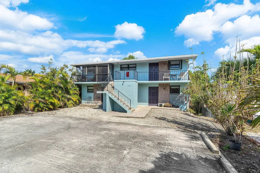 626 N Federal Highway Lake Worth Beach FL 33460