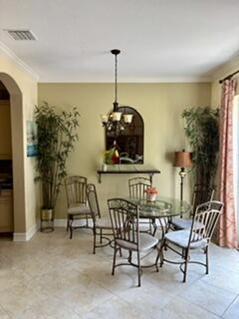 6898 Julia Gardens Drive Coconut Creek FL 33073