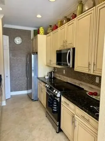 6898 Julia Gardens Drive Coconut Creek FL 33073