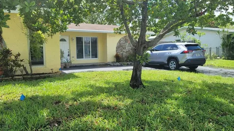 2590 NW 98th Avenue Sunrise FL 33322