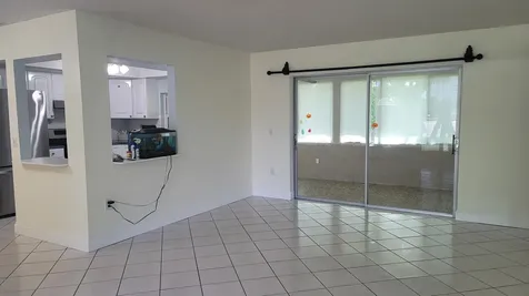 2590 NW 98th Avenue Sunrise FL 33322