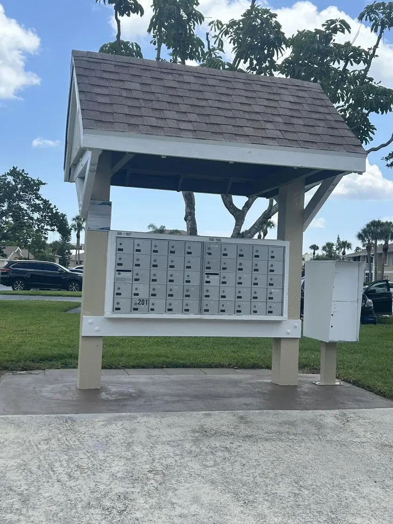 1537 SE Royal Green Circle SE Port St Lucie FL 34952