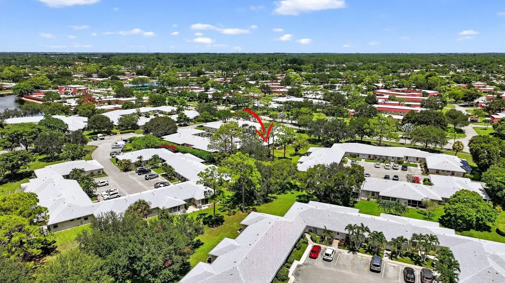 448 Franconia Circle Lake Worth FL 33467