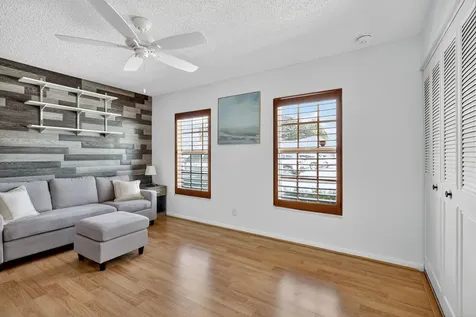 448 Franconia Circle Lake Worth FL 33467