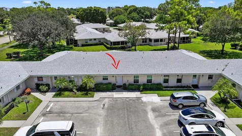 448 Franconia Circle Lake Worth FL 33467