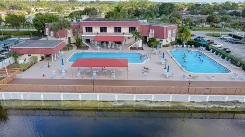 448 Franconia Circle Lake Worth FL 33467