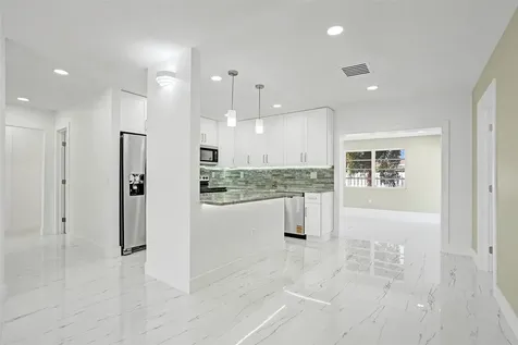 1437 SW 1st Avenue Deerfield Beach FL 33441