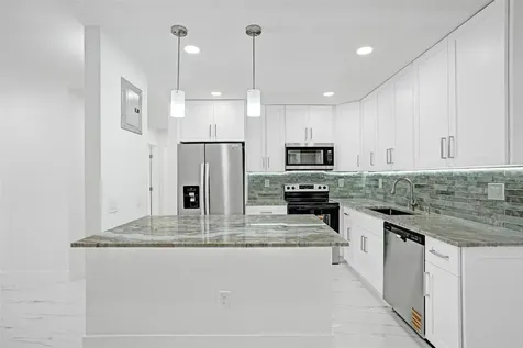 1437 SW 1st Avenue Deerfield Beach FL 33441