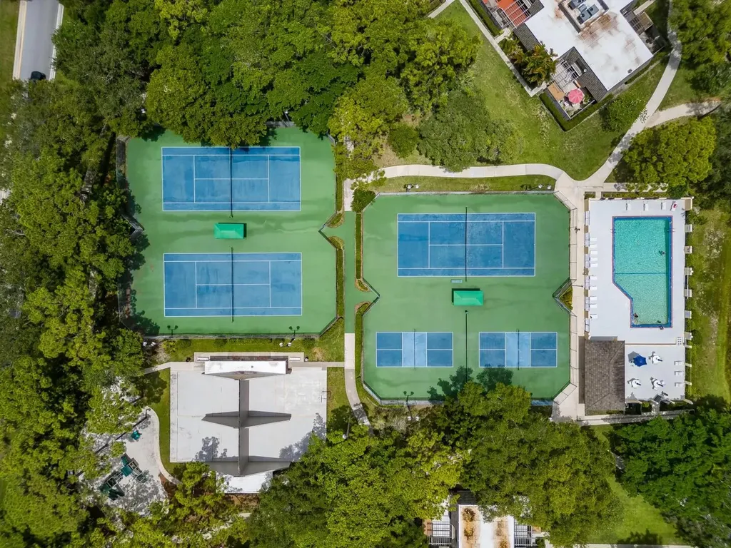 1608 16th Terrace Palm Beach Gardens FL 33418