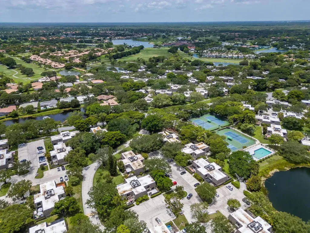 1608 16th Terrace Palm Beach Gardens FL 33418