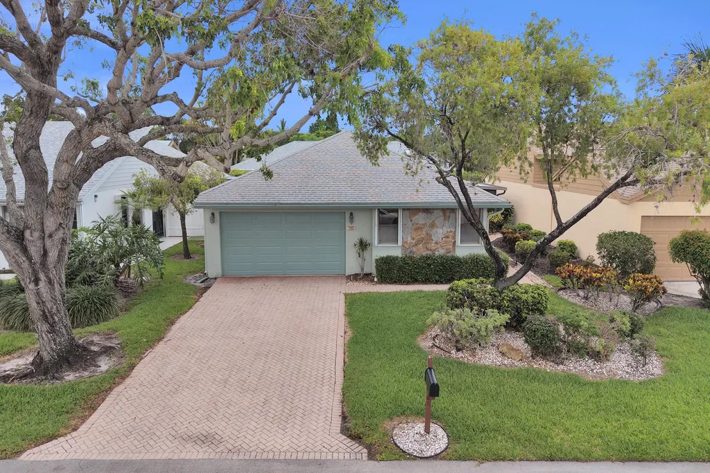 2395 NW 15th Street Delray Beach FL 33445