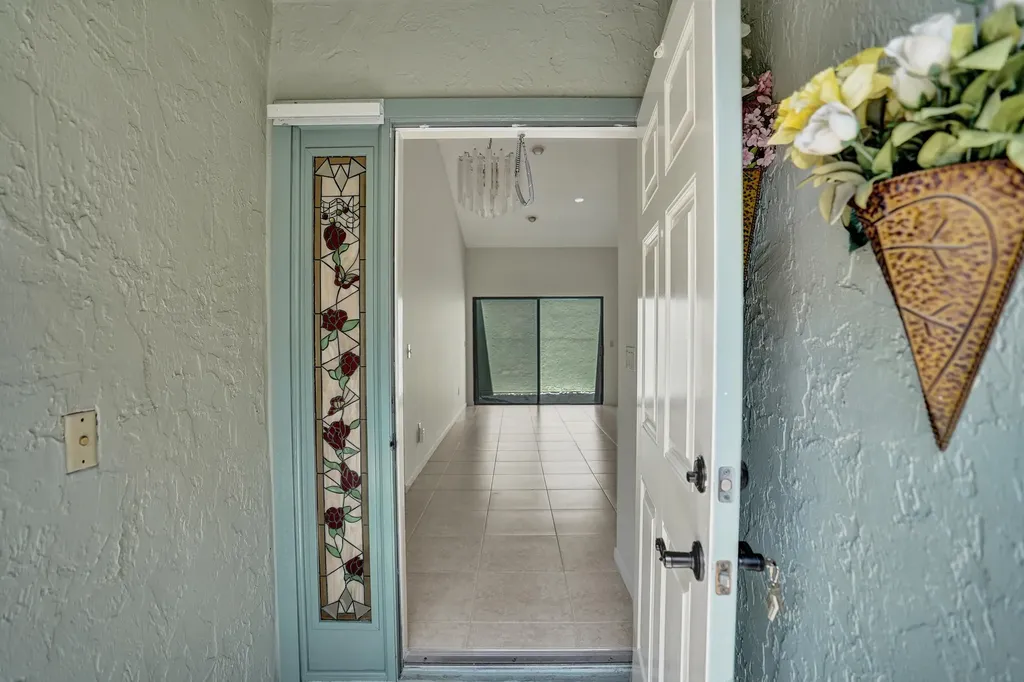 2395 NW 15th Street Delray Beach FL 33445