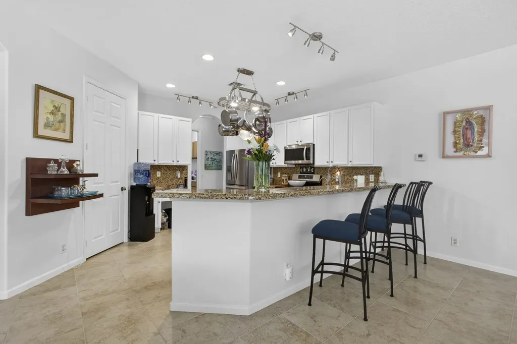 17070 N 90th Street N The Acreage FL 33470