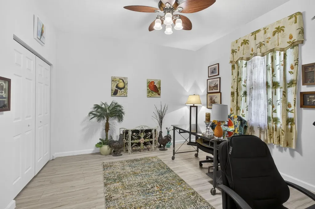 17070 N 90th Street N The Acreage FL 33470