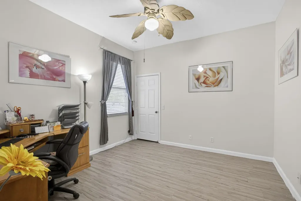 17070 N 90th Street N The Acreage FL 33470