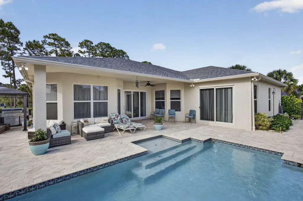 17070 N 90th Street N The Acreage FL 33470