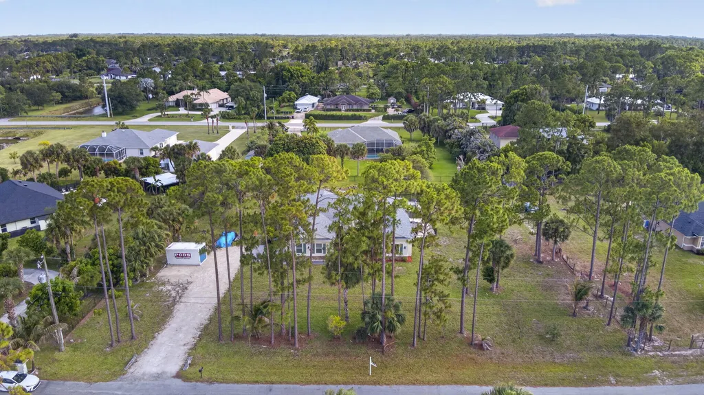 17070 N 90th Street N The Acreage FL 33470