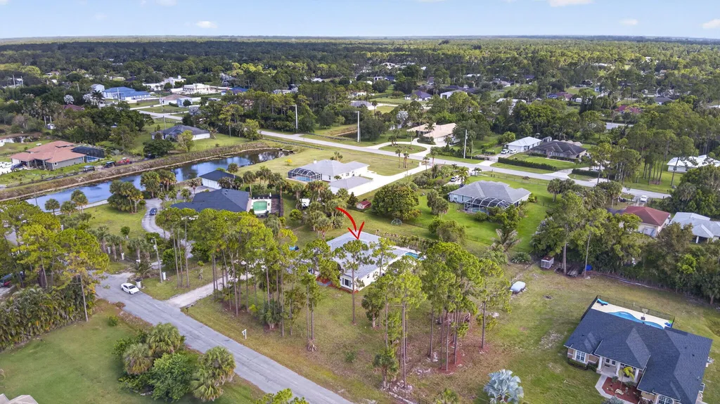 17070 N 90th Street N The Acreage FL 33470