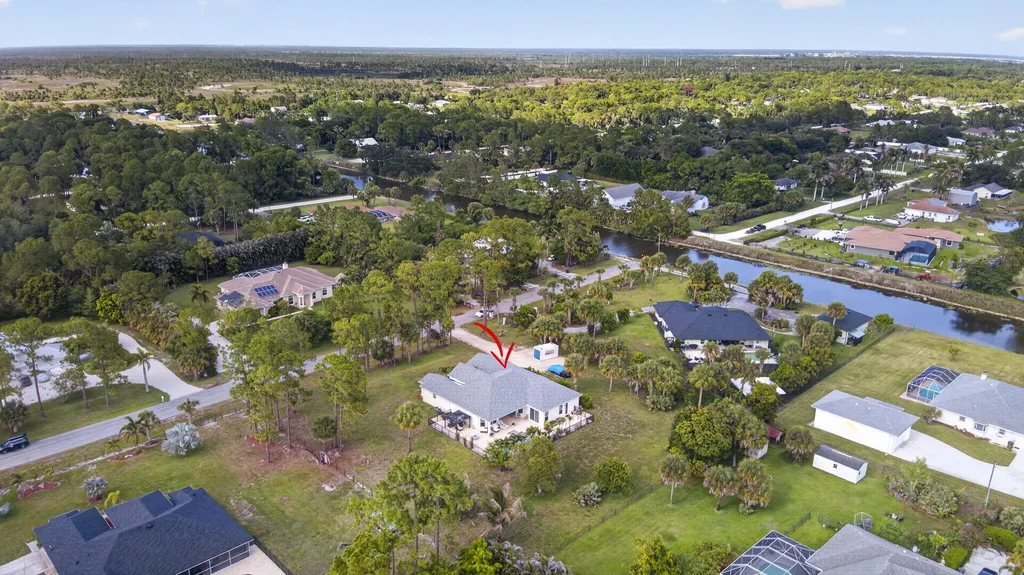 17070 N 90th Street N The Acreage FL 33470
