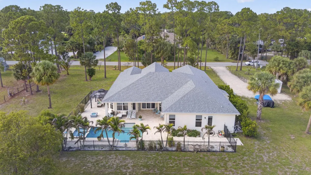 17070 N 90th Street N The Acreage FL 33470