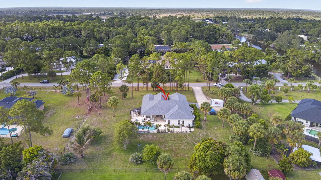 17070 N 90th Street N The Acreage FL 33470