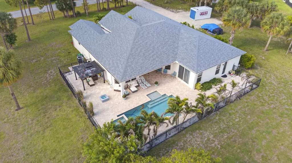 17070 N 90th Street N The Acreage FL 33470