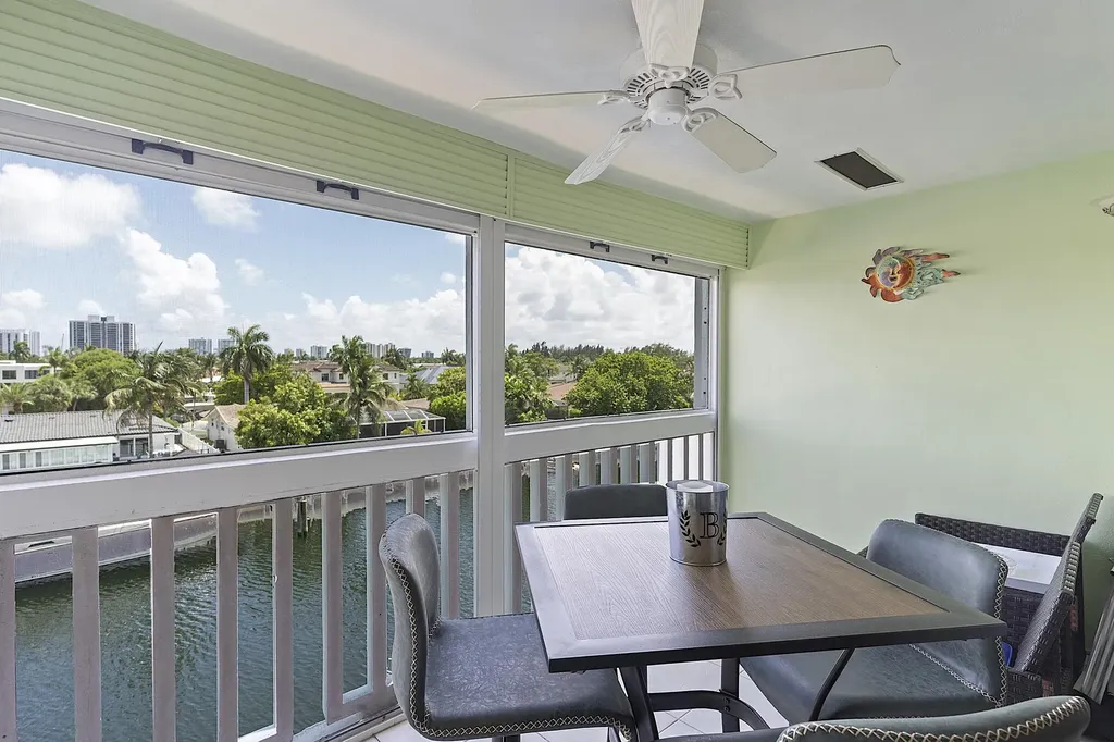 455 Paradise Isle Boulevard Hallandale Beach FL 33009