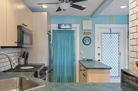 455 Paradise Isle Boulevard Hallandale Beach FL 33009