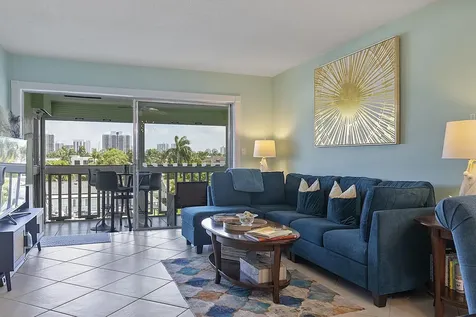 455 Paradise Isle Boulevard Hallandale Beach FL 33009