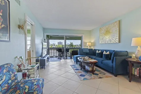 455 Paradise Isle Boulevard Hallandale Beach FL 33009