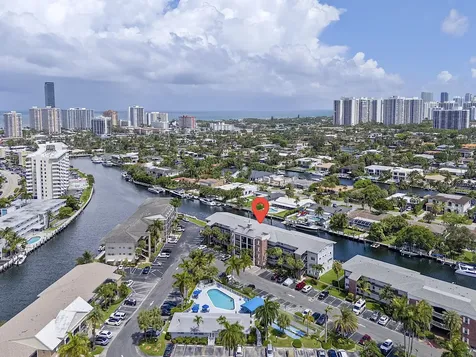 455 Paradise Isle Boulevard Hallandale Beach FL 33009
