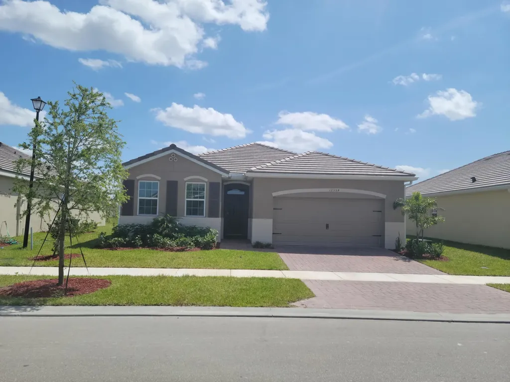 12354 Arabella Drive Port St Lucie FL 34987