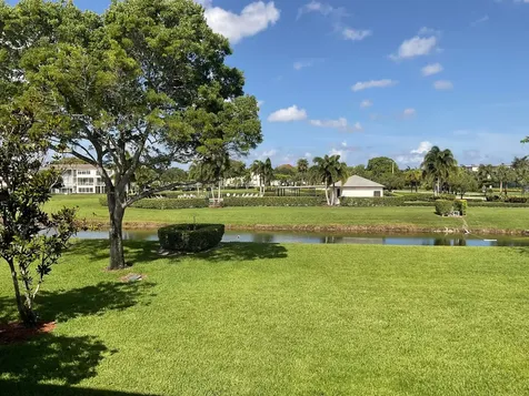189 E Preston Way Boca Raton FL 33434