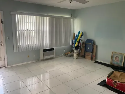 189 E Preston Way Boca Raton FL 33434