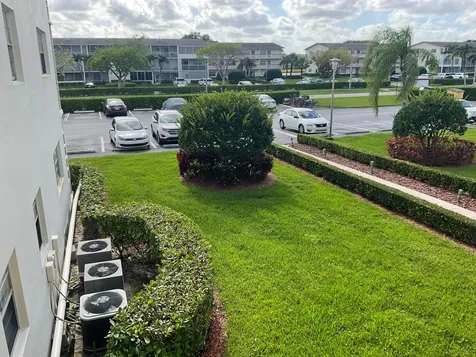 189 E Preston Way Boca Raton FL 33434