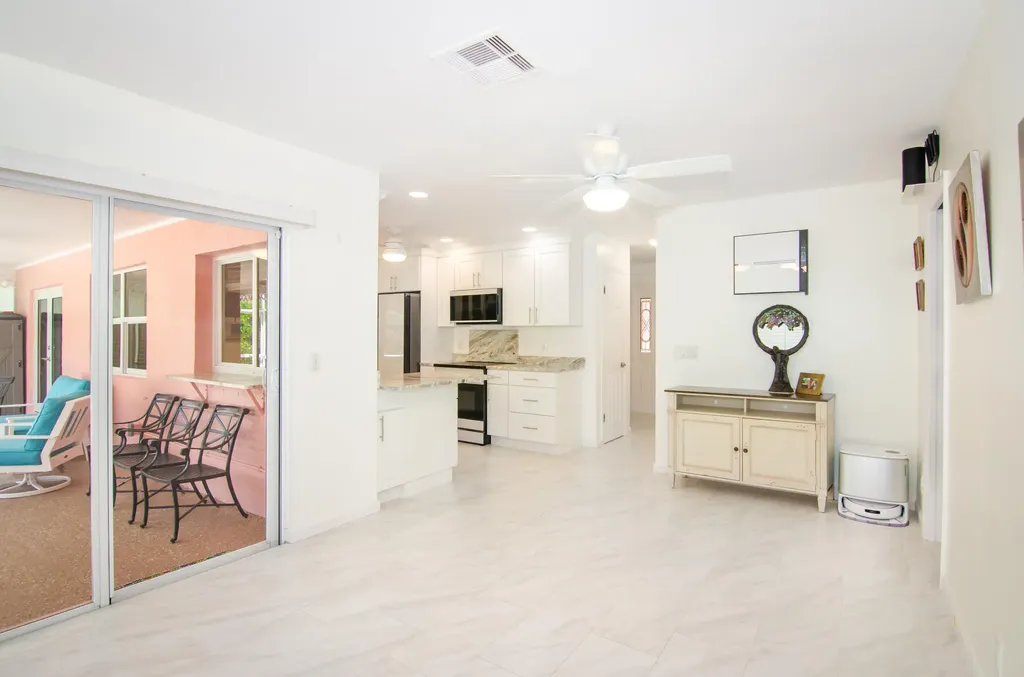 613 Oak Terrace Jupiter FL 33458
