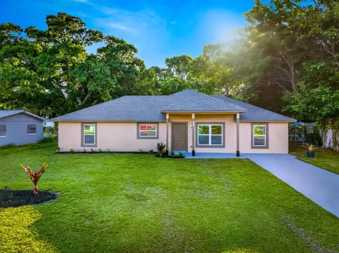 2807 Placid Avenue Fort Pierce FL 34982