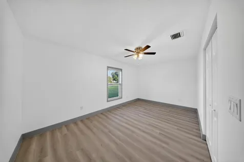 2807 Placid Avenue Fort Pierce FL 34982