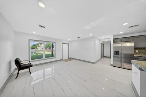 2807 Placid Avenue Fort Pierce FL 34982