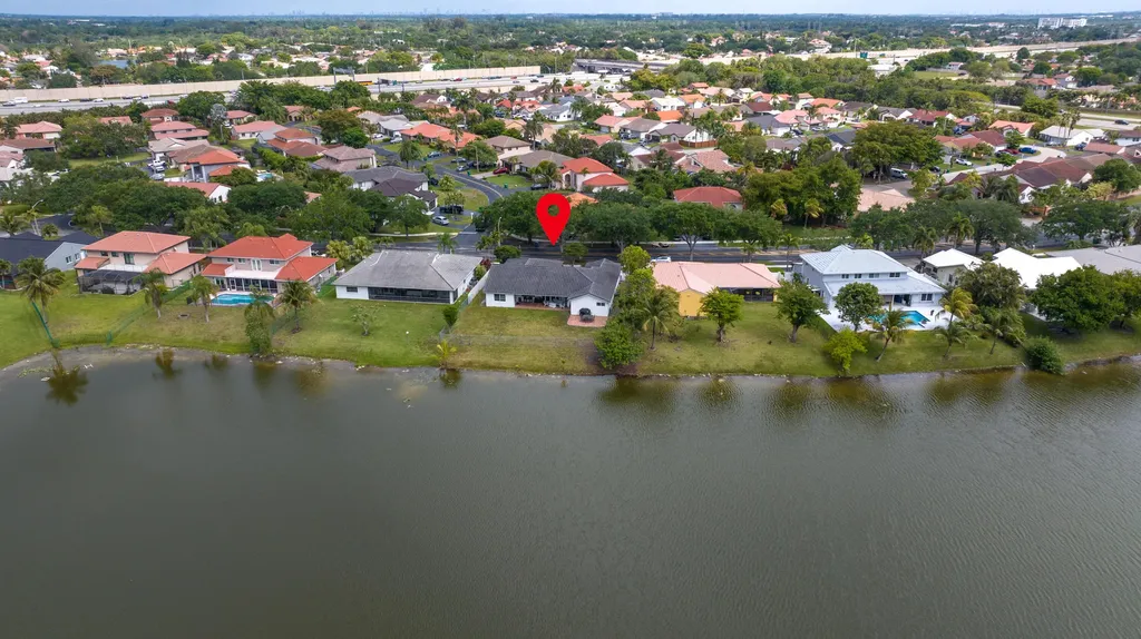 5791 Hawkes Bluff Avenue Davie FL 33331