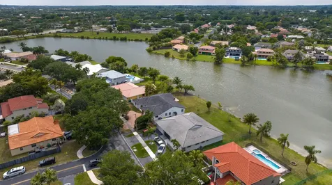 5791 Hawkes Bluff Avenue Davie FL 33331