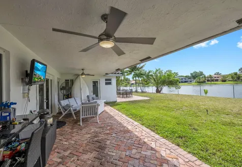 5791 Hawkes Bluff Avenue Davie FL 33331