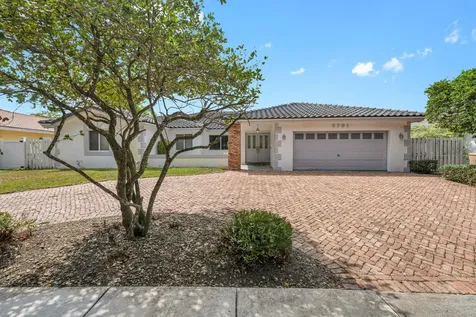 5791 Hawkes Bluff Avenue Davie FL 33331