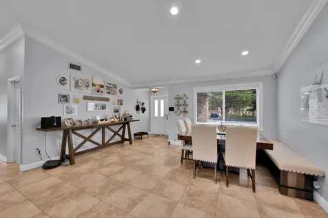 5791 Hawkes Bluff Avenue Davie FL 33331