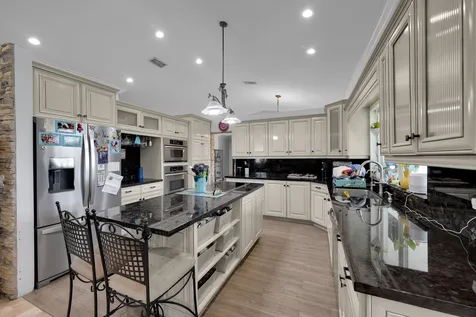 5791 Hawkes Bluff Avenue Davie FL 33331