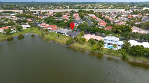 5791 Hawkes Bluff Avenue Davie FL 33331