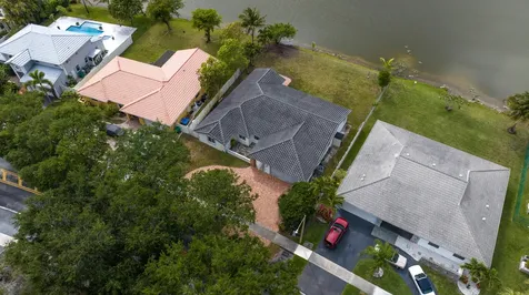 5791 Hawkes Bluff Avenue Davie FL 33331