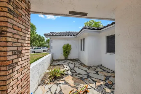 5791 Hawkes Bluff Avenue Davie FL 33331