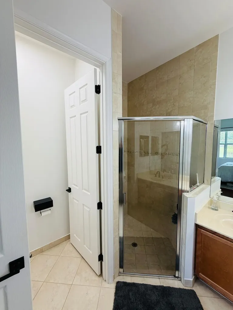 8469 Calabria Lakes Drive Boynton Beach FL 33473